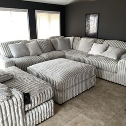 Stupendous L Shape Sectional w/ Chaise and Ottoman *Free Delivery* 