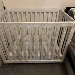 Mini Crib 