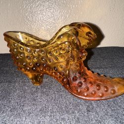 Vintage Fenton Art Glass Amberina Hobnail Cat Head Slipper Shoe Figurine 6”