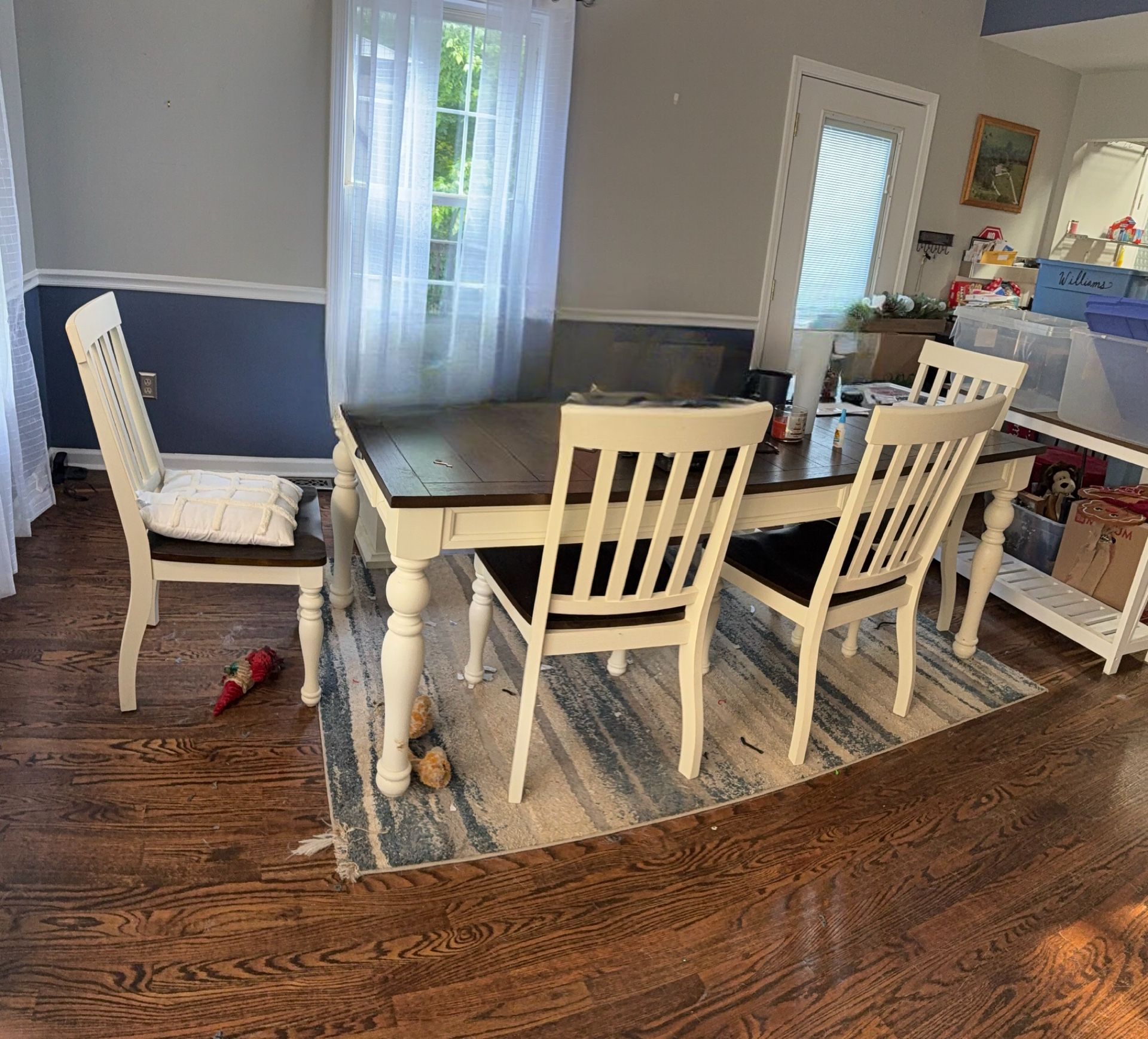 Farmhouse Table 