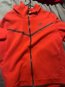 Red nike tech new