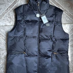 Armani Exchange (Puffer Vest)