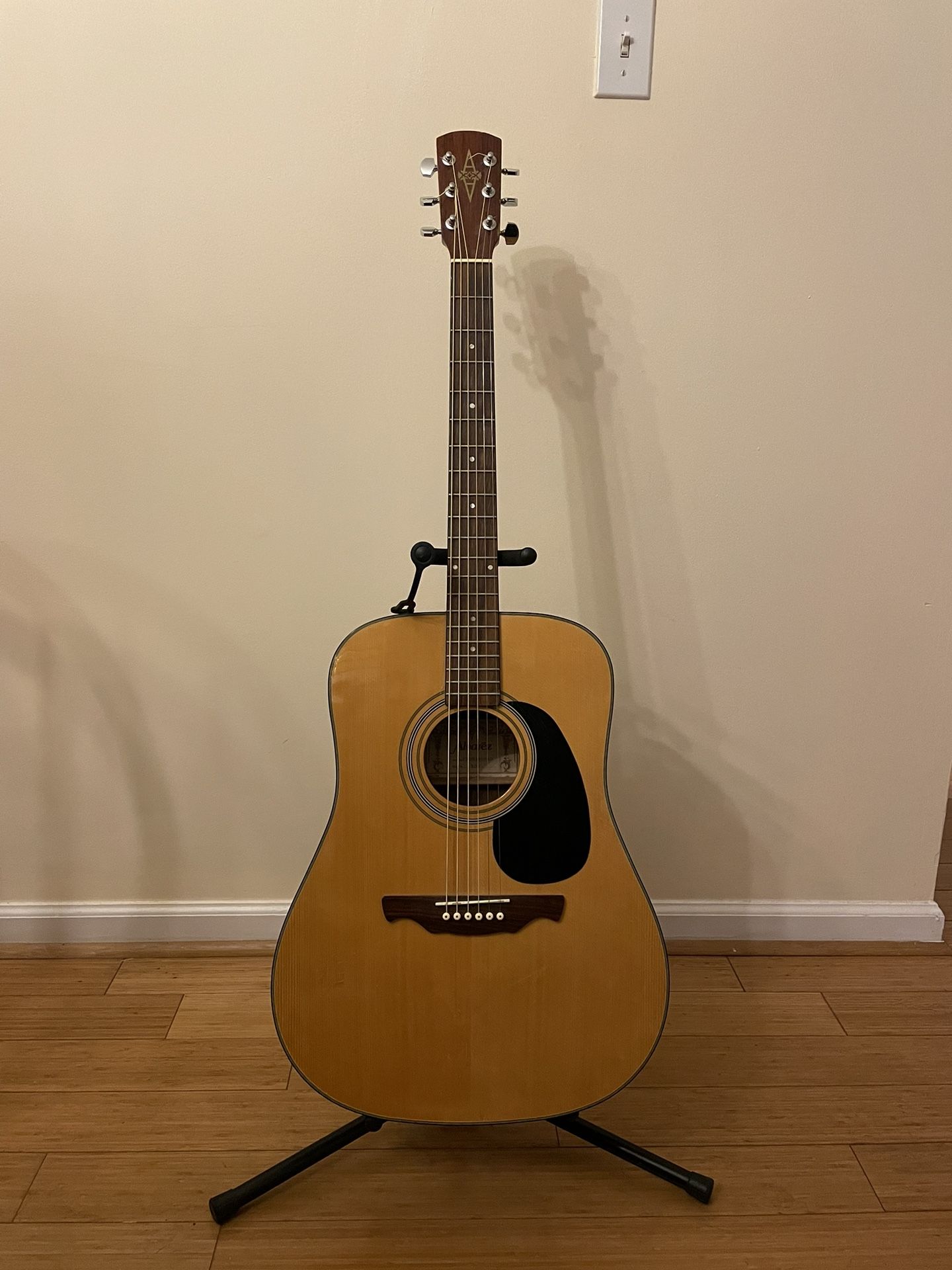 Alvarez RD8 Guitar
