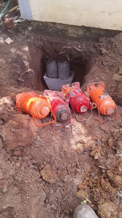 Yo niveló casas y trailas