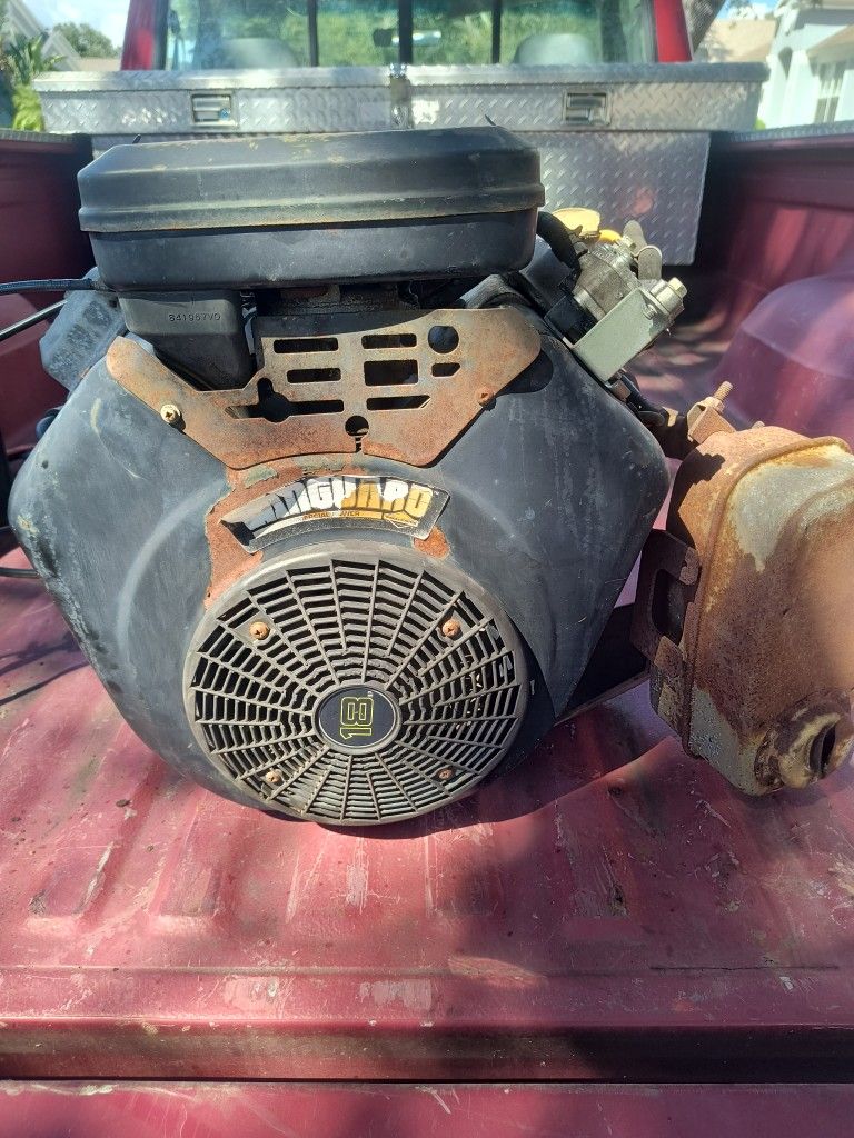 Vanguard 18 Hp V Twin Commercial Side shaft Engine