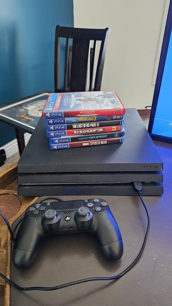 Ps4 PRO with games
