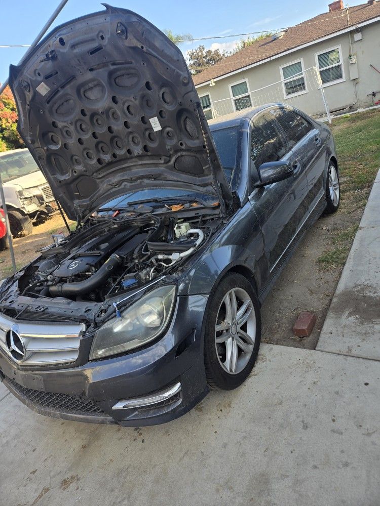 2014 Mercedes-benz C250 Parts