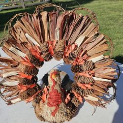 $10.00 - 16" Fall/Thanksgiving TURKEY Centerpiece Or "Statement" Tabletop Accent - Gorgeous Craftmanship & Fall Colors!