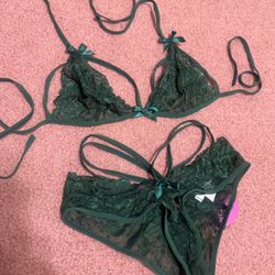 New Small Green Lace Bra Panty Lingerie Set