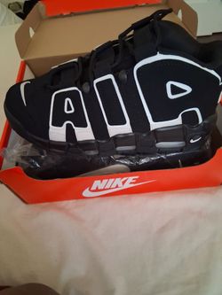 Nike Air More Uptempo Black White Sneakers
