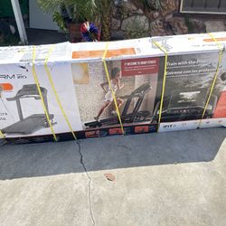 ProForm Carbon TLX; Treadmill for Walking and Running with Built-In Fan and SpaceSaver Design