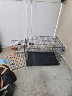 Dog crate