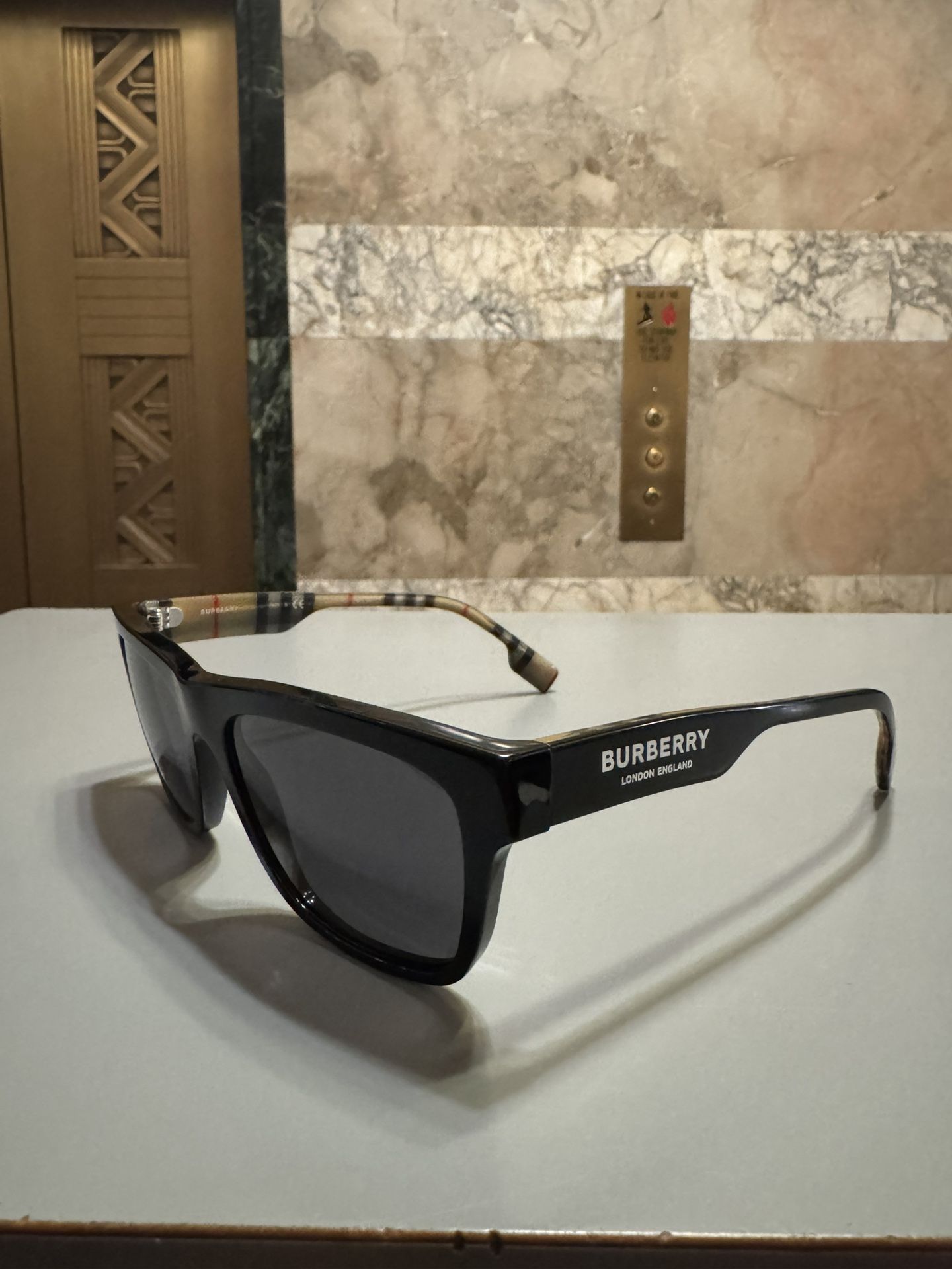 Burberry sunglasses