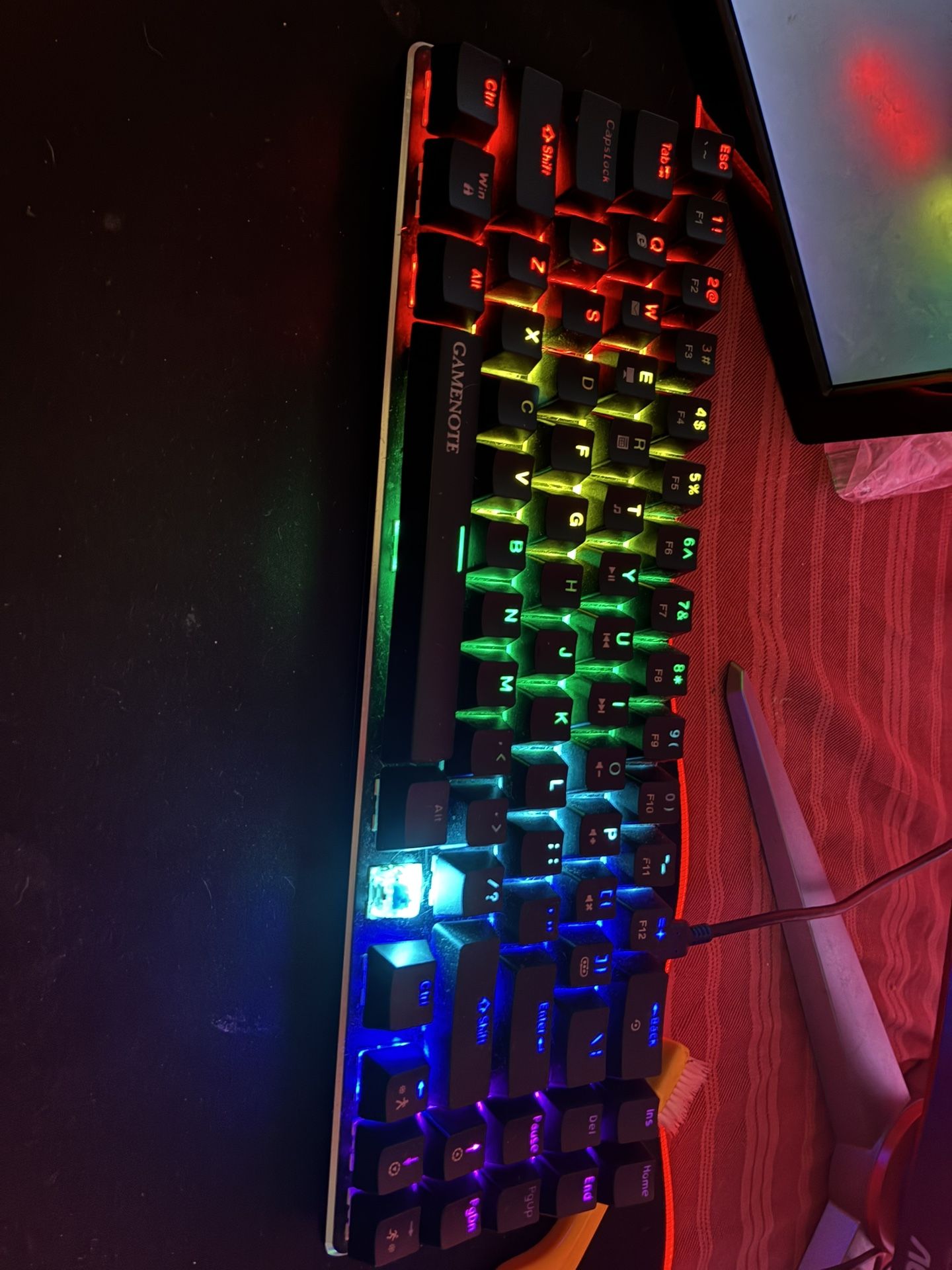 Has Missing Key Is A 60% Gaming Keyboard