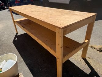 Wood work bench
