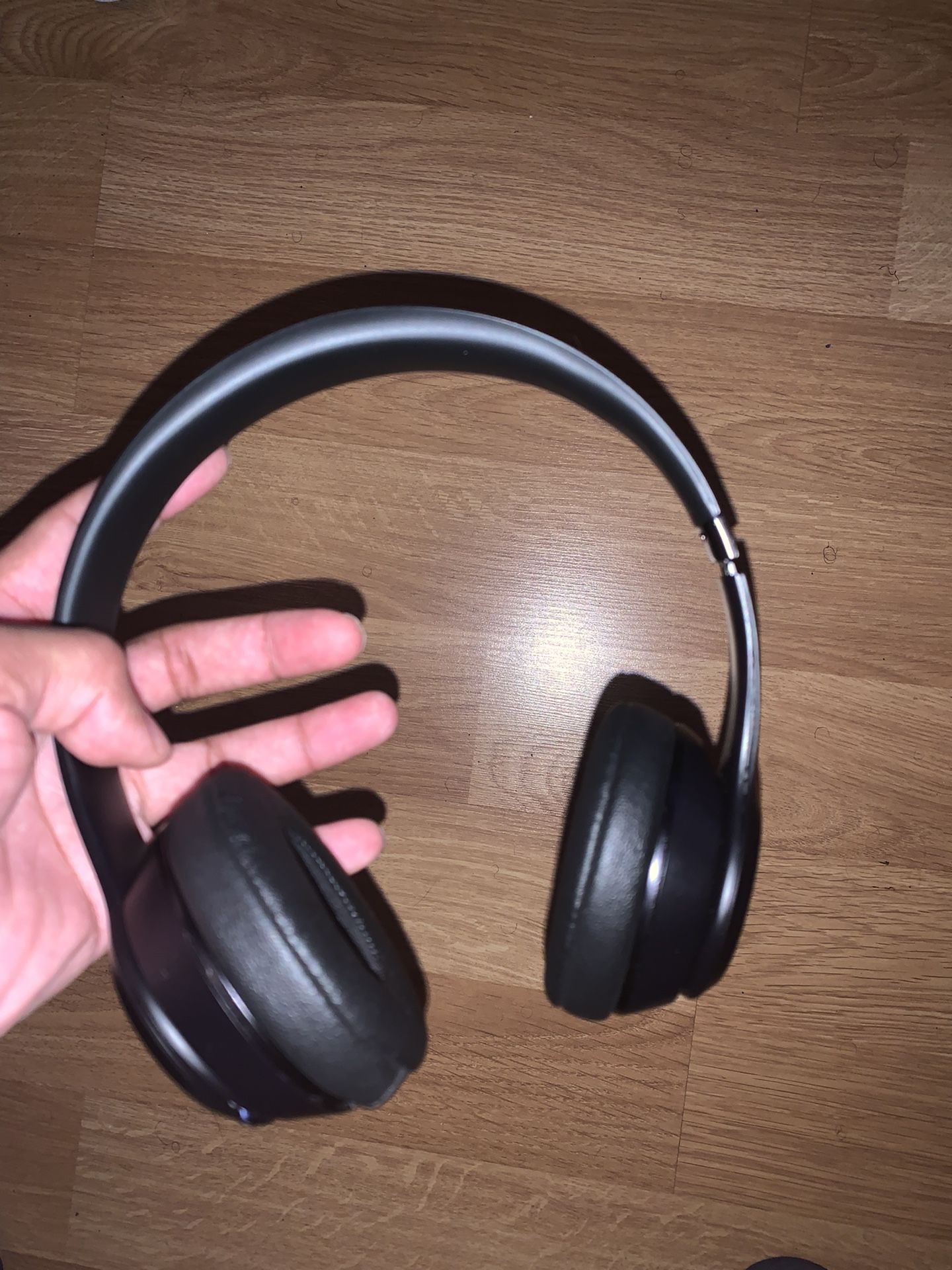 Wireless Bluetooth beats