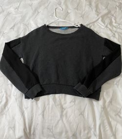 Cropped Long Sleeve