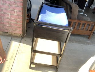 Baby changing bed