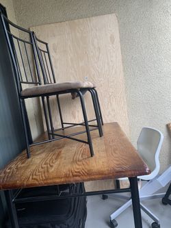 Table with 2chair