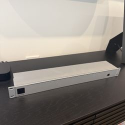 UniFi Cable Internet