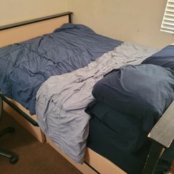4 Piece Bedroom Set