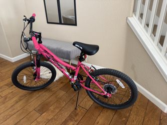 Girls Bike 20” Barely Used