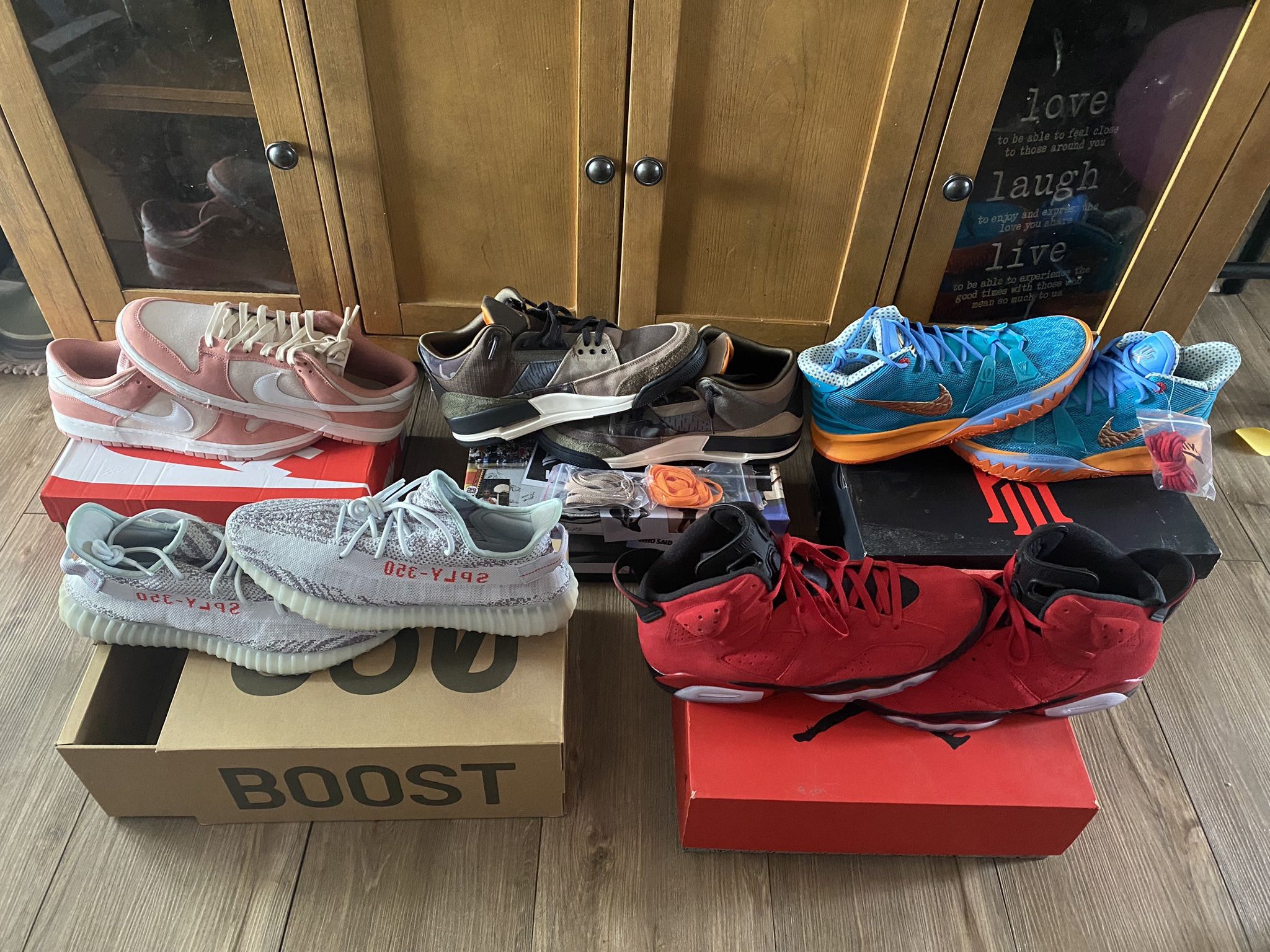 sneakers