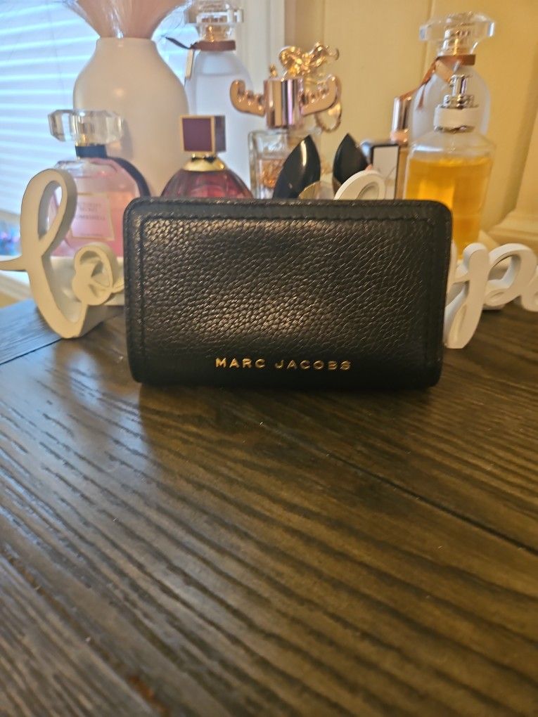 MARC JACOBS ORIGINAL LEATHER WALLET