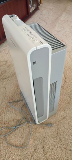 Sanyo air purifier model ABC-VW24A, features a white and gray