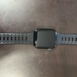 Apple Watch SE 2nd Generation 44 mm 