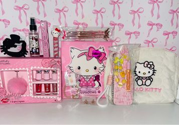Hello kitty cosmetic bundle