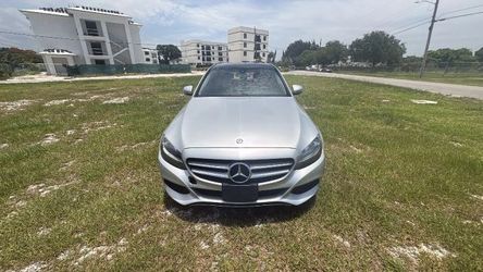 2017 Mercedes-Benz C-Class