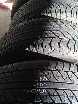 265 70 17 four Dunlop tires
