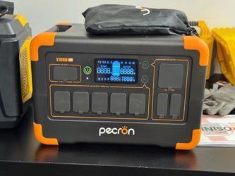 PECRON E1000LFP 1024Wh/1800W Portable Power Station with Battery Heating- Intelligence Battery Temp, 12 Output Options Fast Charging Solar Generator,