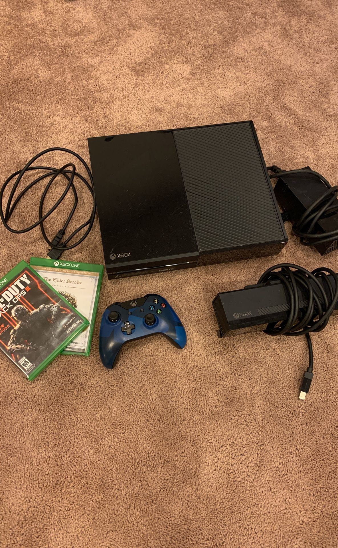 Xbox One - includes 2 games and controller