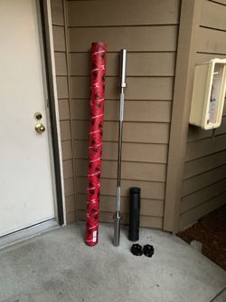 Olympic Barbells - 5 Feet - 10 KG (22 LB) - 400 LB Capacity with Pair Of Collars and Squat Pad - All Brand New