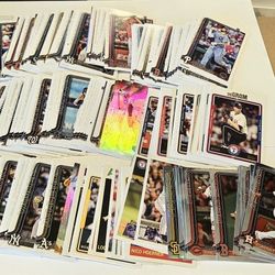 200 CT. -- 2025 Topps Baseball Cards ~ BASE VETS ~ [Fx2]