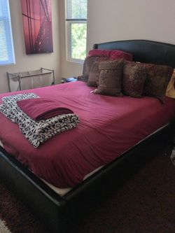 Bedroom set