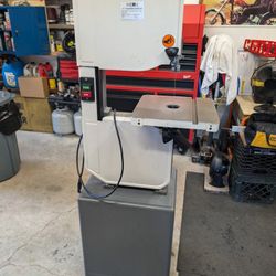 Wilton 8 Speed Bandsaw