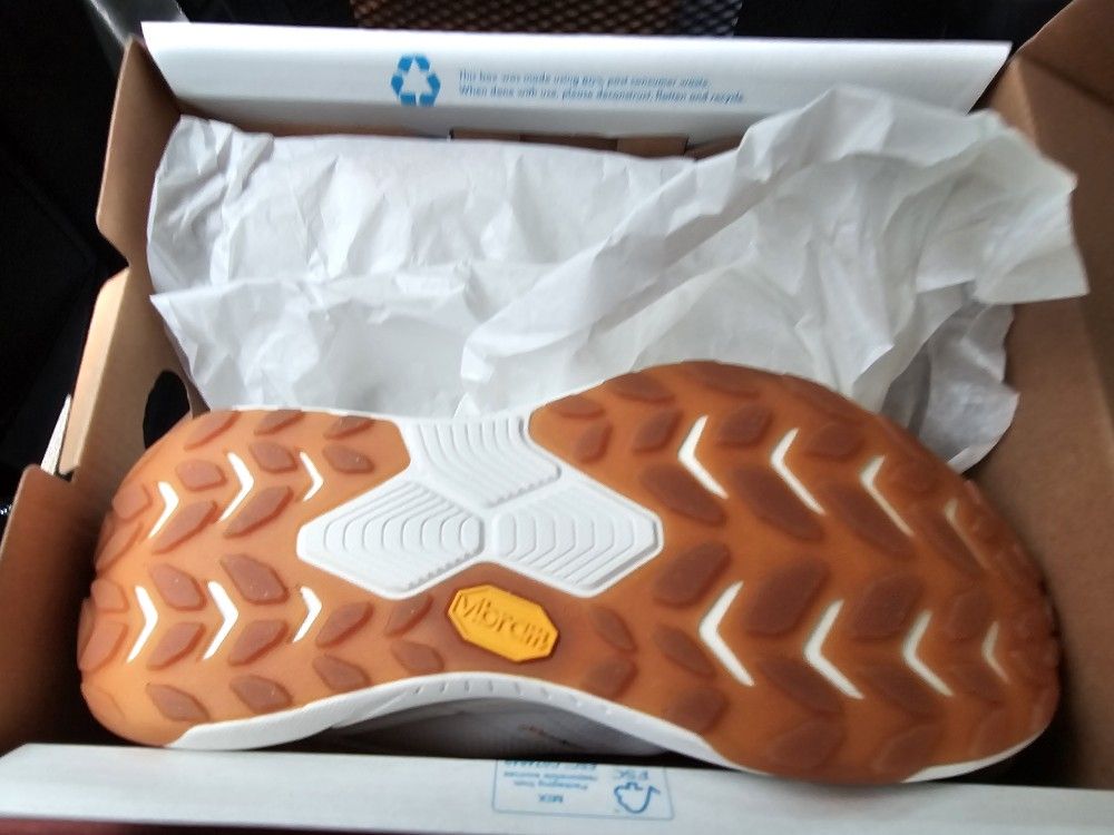 Hoka Shoes Size 6.5 $100, Now $95