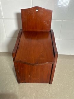 Wooden Wall-Mount Salt Box with Lid