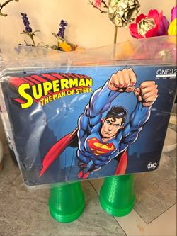 Mezco One:12 Superman The man of steel 1\12