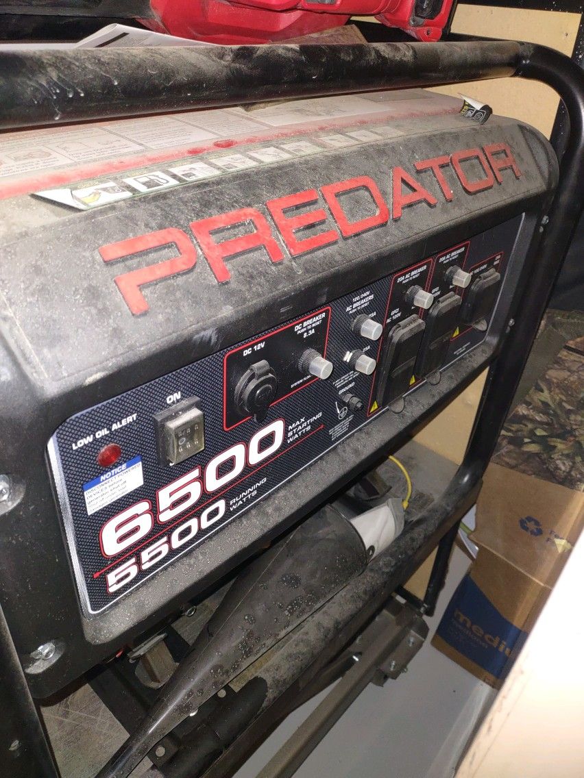 GENERATOR Predator 6500 Gas Generator