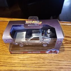BACK TO FUTURE. 1/43 SCALR