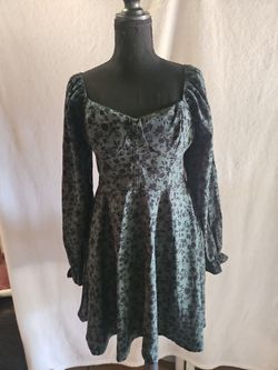 Green Floral Long Sleeve Mini Dress