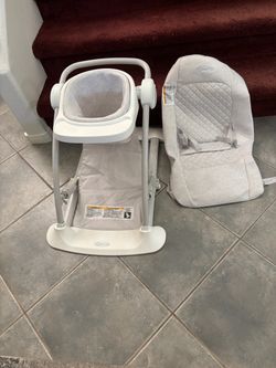 Graco Adjustable Baby Bouncer