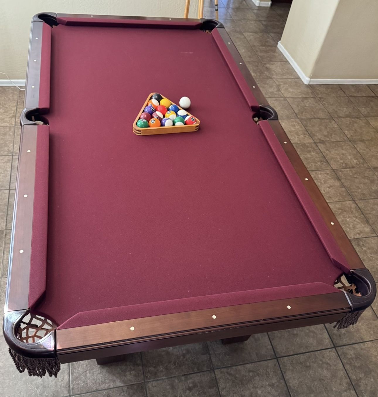 Standard 7ft Pool Table