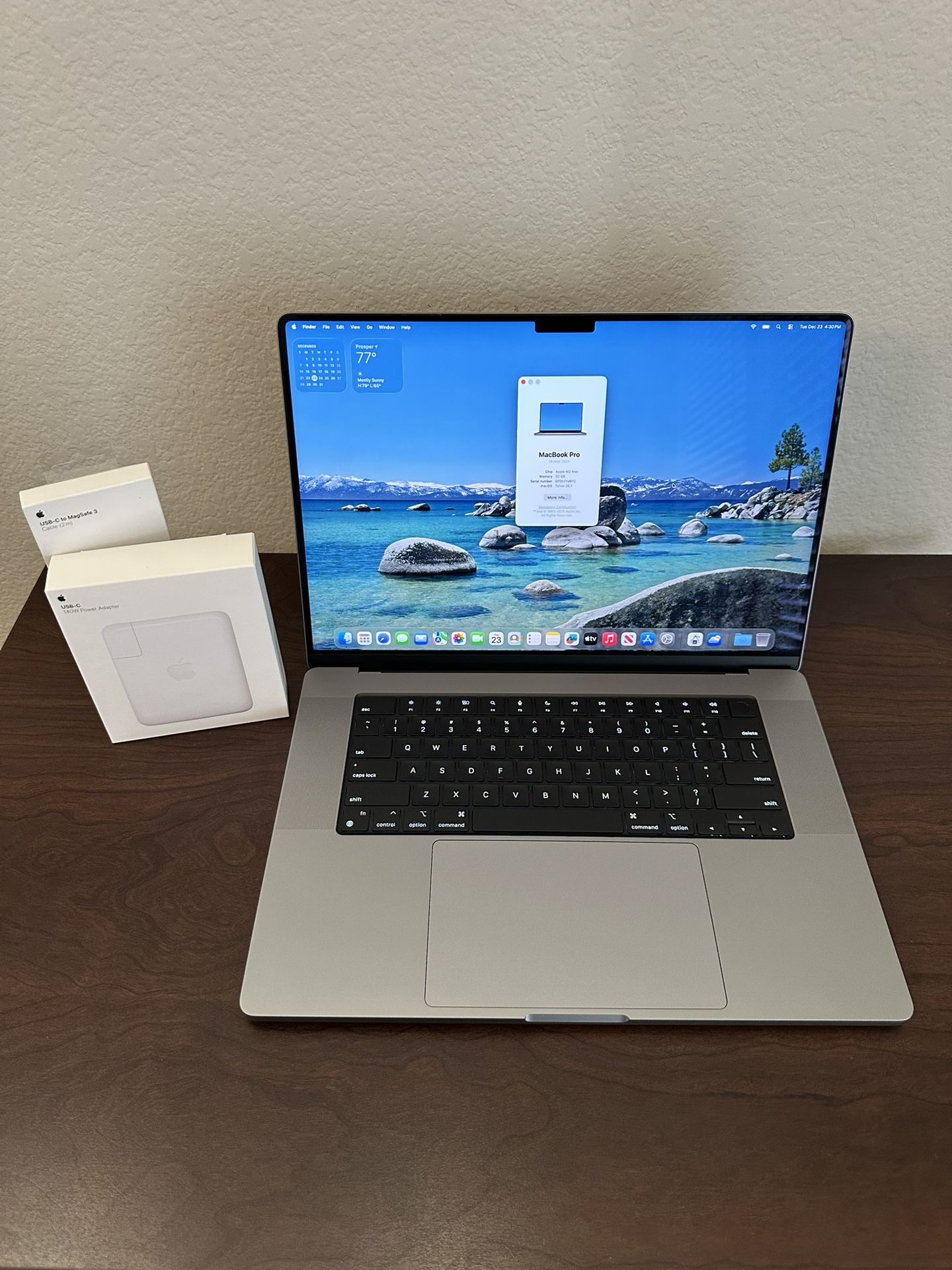 16” MacBook Pro M2 Max 32gb 512gb SSD Tahoe OS