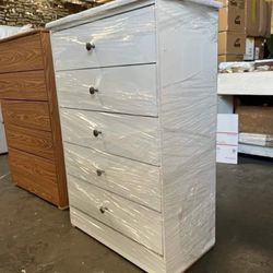 📣Nice Dresser Ready To Deliver 