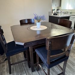 Dining table with chairs
